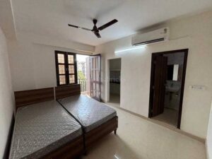 Luxurious Osr Living Boys & Girls Hostel In Delhi
